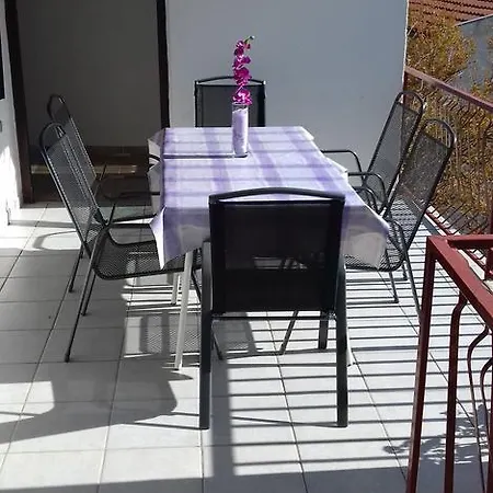 Appartement Maja *